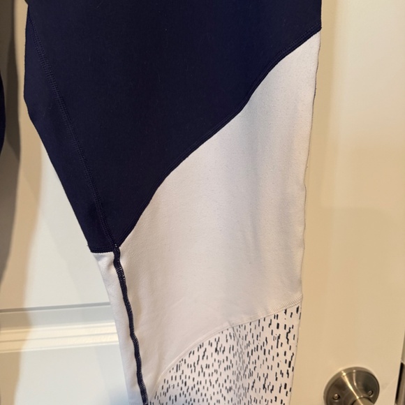 Fabletics Brogan Legging Size: XXL / Tall | 30 Color: Inkwell/White - Picture 3 of 6